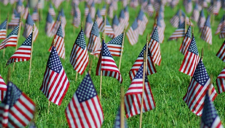 Memorial Day: o feriado que mostra como os Estados Unidos transformam memória, consumo e turismo em potência econômica